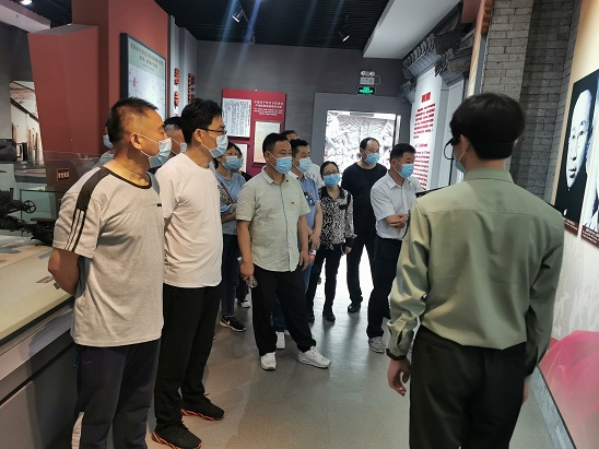 繁昌区发展改革委:在“现场党史课”中汲取奋进力量(图3)