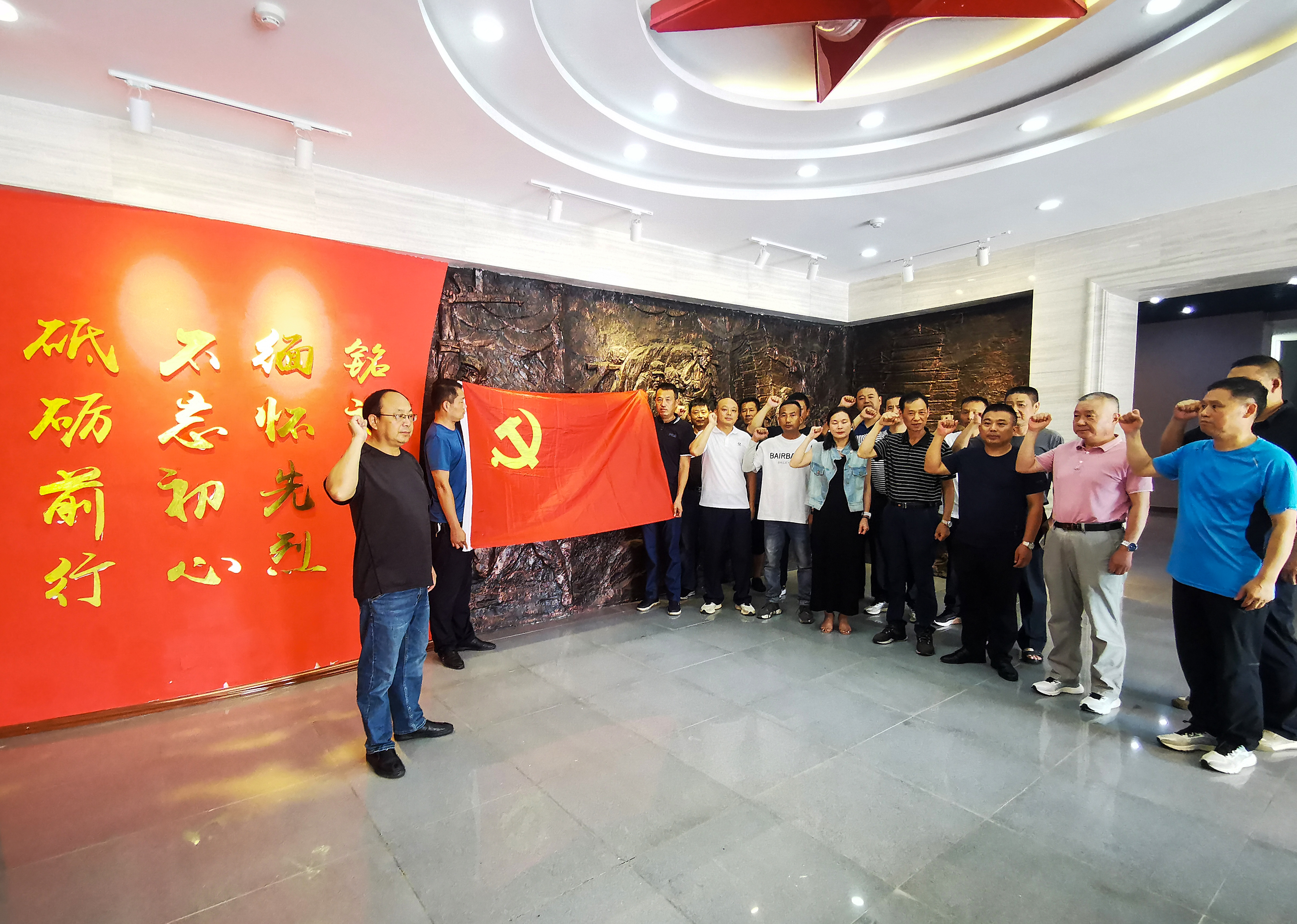 图片25.jpg